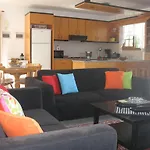 Zena Villa