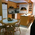 Zena * Pissouri