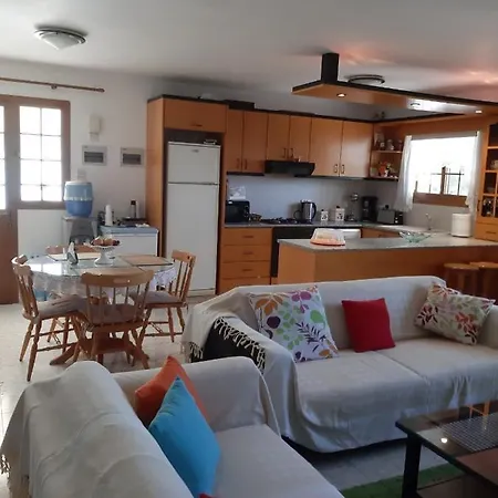 Zena Villa Pissouri