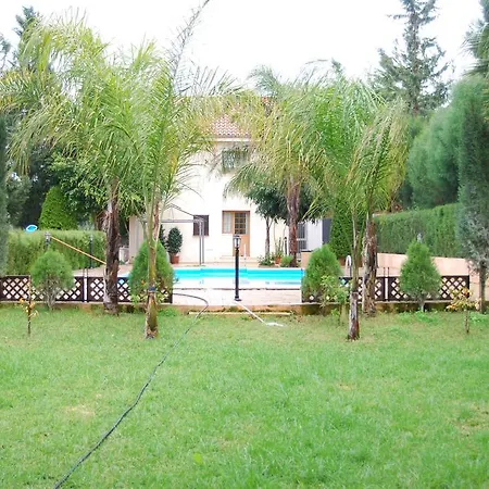 Zena Holiday Вилла