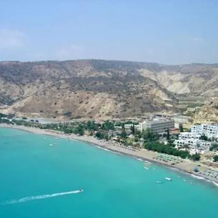 Zena Πισσούρι